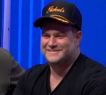 Josh Greenly seated playing high stakes cash game poker on No Gamble No Future.