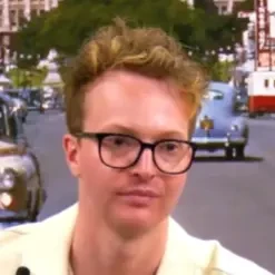 Benjamin seated playing mid-stakes cash game poker on the Poker At The Lodge livestream.