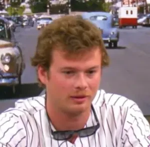 Big G seated playing mid-stakes cash game poker on the Poker At The Lodge livestream.