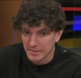 Limpy Pimpy seated playing high stakes cash game poker on the Hustler Casino Live stream.