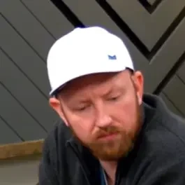 Mr. Longlegs seated playing high stakes cash game poker on the Poker At The Lodge livestream.