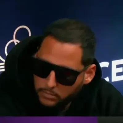 Stefano seated playing mid-stakes cash game poker on the Bally Live Poker livestream.