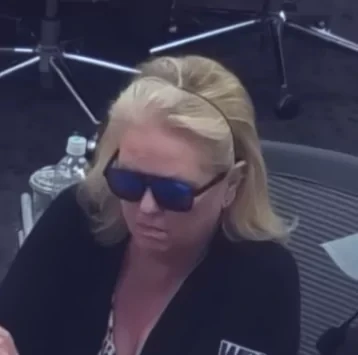 Tamra seated playing low stakes cash game poker on the Poker At The Lodge livestream.