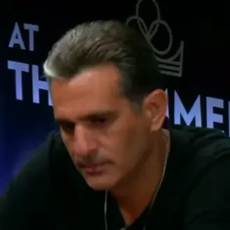 Tomer seated playing mid-stakes cash game PLO4 poker on the Poker At The Lodge livestream.